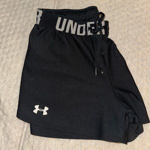 under armour shorts medium women’s